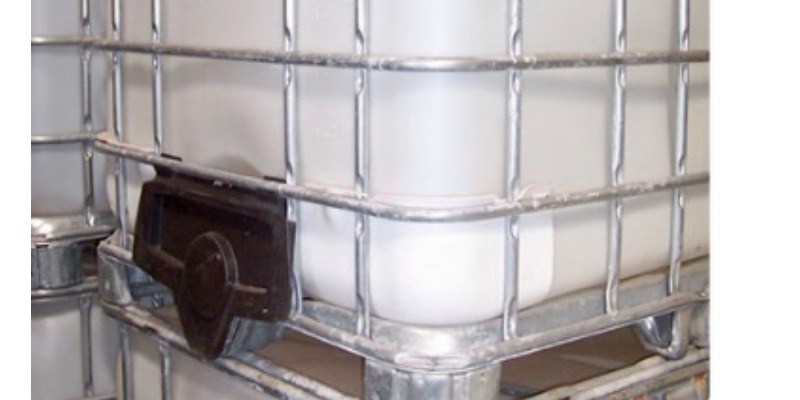 Produzione di cisterne e bancali in plastica