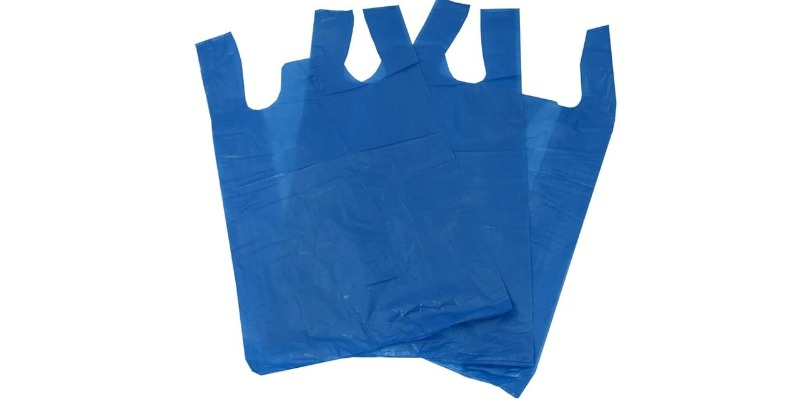 rMIX: Il Portale del Riciclo nell'Economia Circolare - Achetez des sacs en plastique polyéthylène, singlet, 100 pièces, dimensions 28 x 43 x 53 cm. #annonces