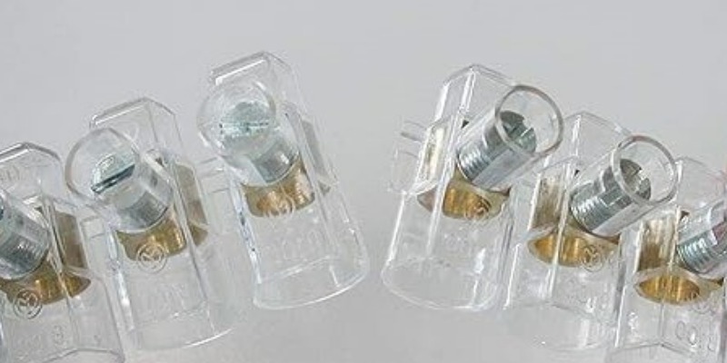 rMIX: Production of Single-Pole Terminals in Polycarbonate and Brass