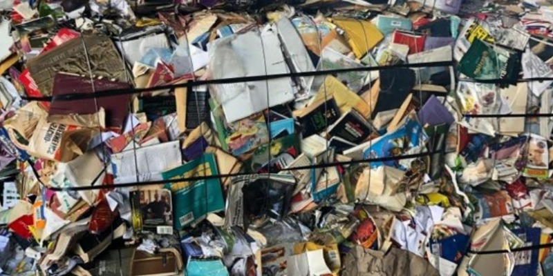 rMIX: Nous Recyclons les Vieux Papiers de Magazines et de Livres