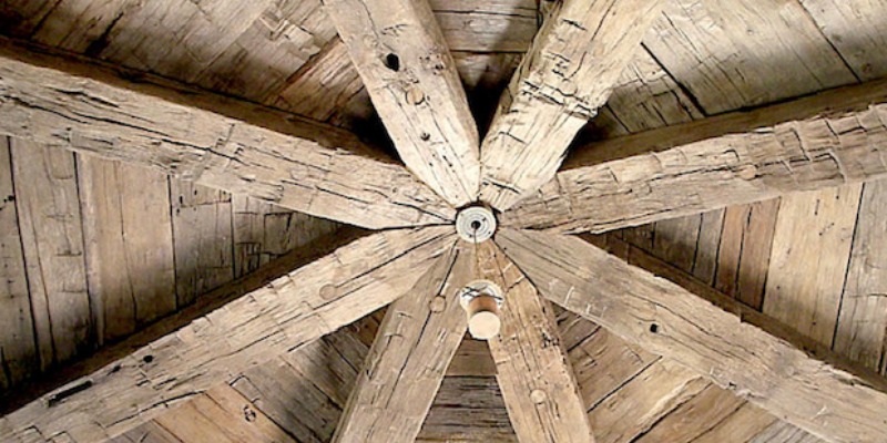 rMIX: Recovery and Sale of Antique and Recycled Wooden Beams