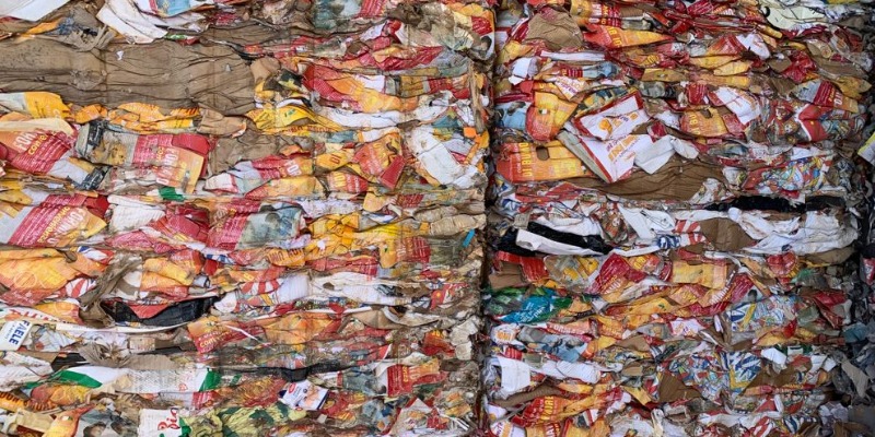 rMIX: Purchase and Sale of Waste Paper