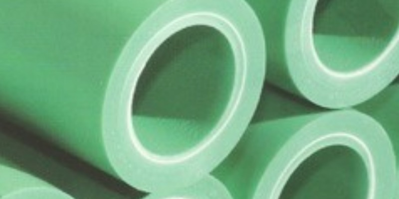 Produzione di tubi in plastica