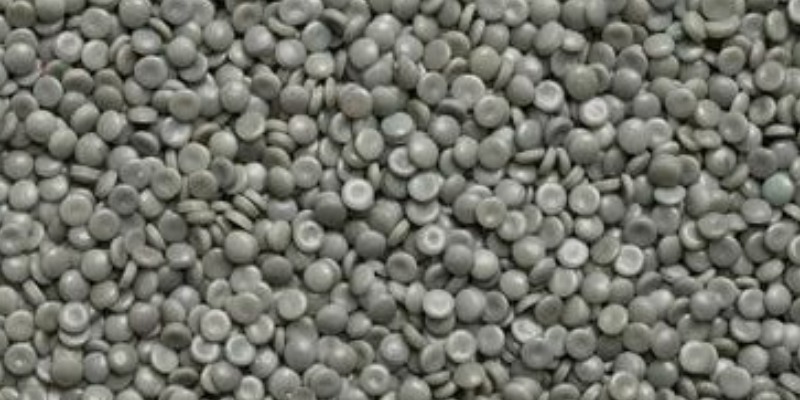 rMIX: Recycled HDPE Granules from Post-Consumer Bottles