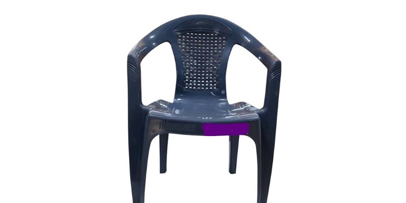 rMIX: Produzione di Sedie e Tavoli in Plastica per il Giardino