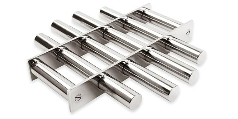 rMIX: Il Portale del Riciclo nell'Economia Circolare - Achetez Grille de séparation magnétique en acier inoxydable pour l'industrie alimentaire pour l'élimination des débris ferreux - 300 mm de diamètre x 40 mm - 10 000 Gauss - 6 tiges. #annonces