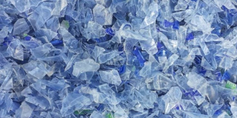 Commercio materie plastiche riciclate