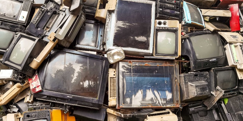 WEEE and global dumping: Nigeria inundated with end-of-life electronics