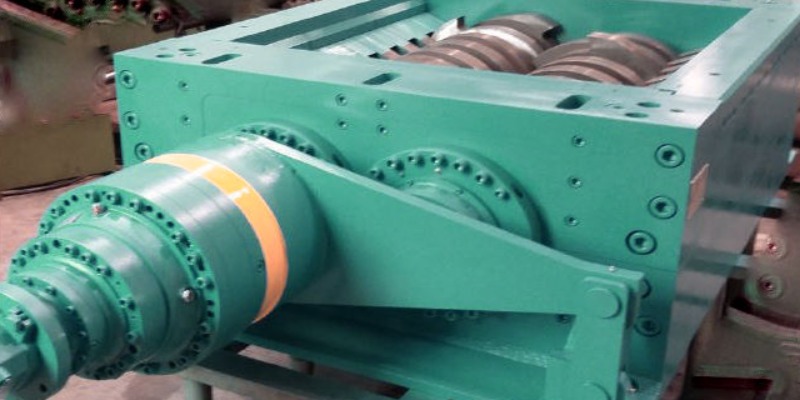 Twin Shaft Shredders for the Volumetric Reduction of Materials