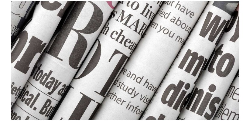 Papel de desecho consistente en periódicos, revistas y periódicos