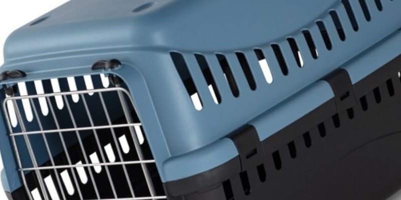 rMIX: Pet Carriers in Recycled Plastic