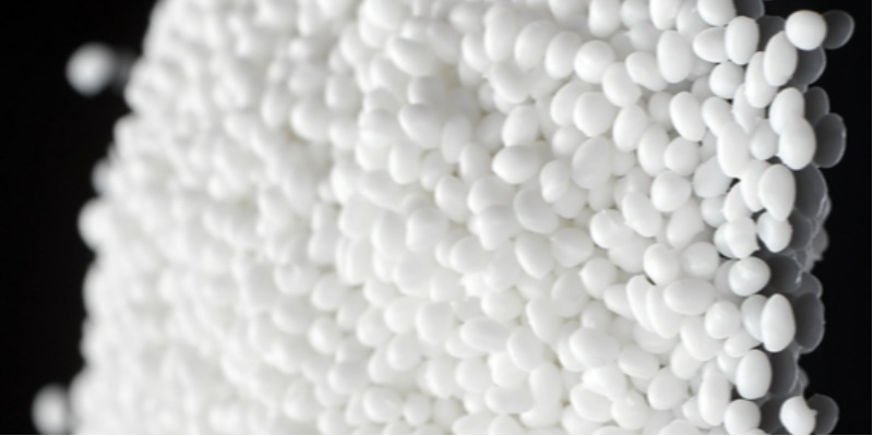 rMIX: Nous Fournissons des Additifs pour le Traitement des Matières Plastiques