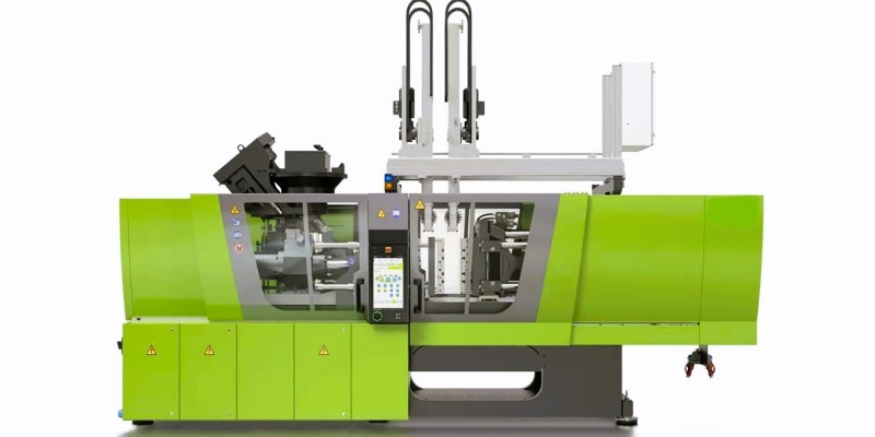 Distributore di presse per lo stampaggio e accessori.