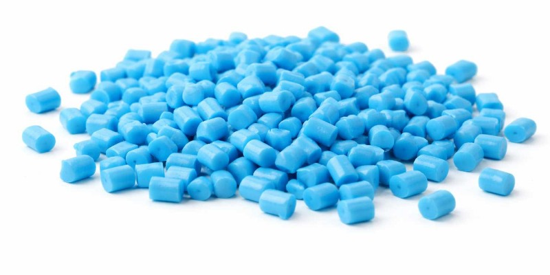 https://www.rmix.it/ - Additivi e Coloranti per Polimeri Riciclati. Capitolo: 4. Purezza, qualità e variabilità degli additivi nelle plastiche riciclate