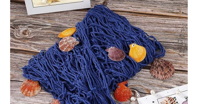rMIX: Il Portale del Riciclo nell'Economia Circolare - Decorative Fishing Net, Hand Sewn with Shells Mediterranean Style. #advertising