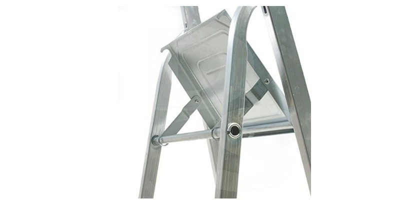 rMIX: Il Portale del Riciclo nell'Economia Circolare - Buy the aluminum domestic ladder with a capacity of 150 kg. #advertising