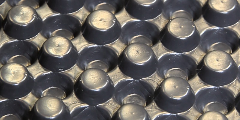 rMIX: Production de géomembranes doubles en pierre de taille