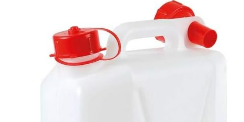 rMIX: Il Portale del Riciclo nell'Economia Circolare - Acquista la Tanica in polietilene per uso alimentare e non - 10 L. #ads
