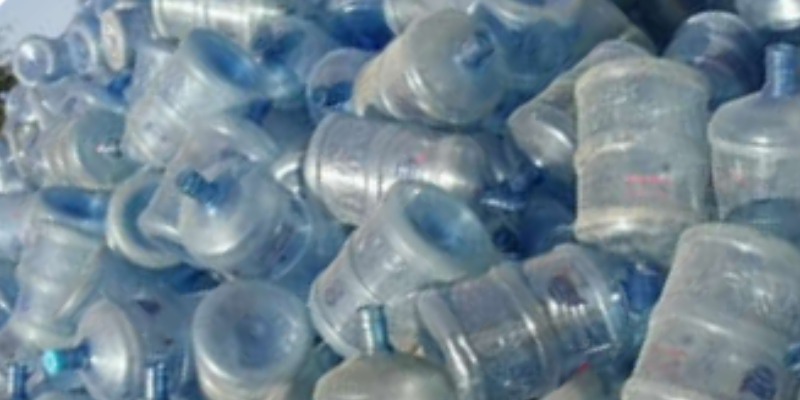 rMIX: We Collect and Sell PC (Polycarbonate) Bottles