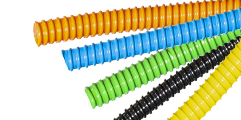 Produzione di tubi lisci e corrugati in plastica