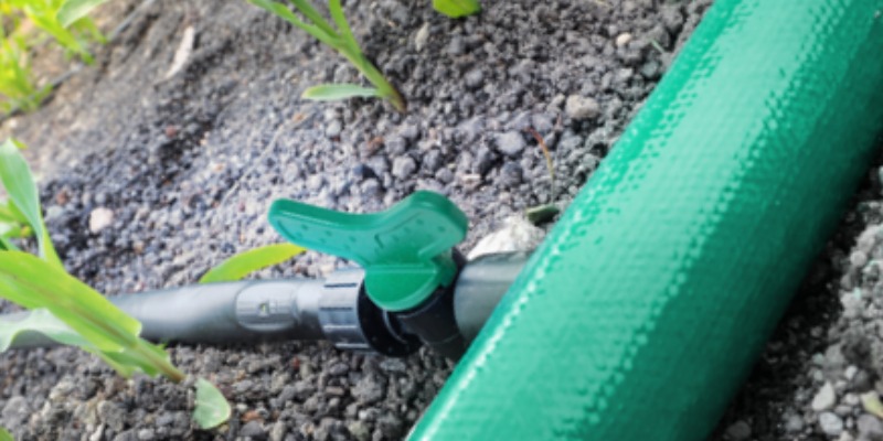 rMIX: Production de Tuyaux Flexibles en PVC pour l'Irrigation à Plat