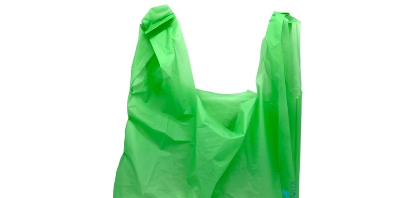 rMIX: Il Portale del Riciclo nell'Economia Circolare - Shopper bio-compostabili - sacchetti biodegradabili e compostabili verde kg4 - buste per trasporto merci (35x65). #pubblicità
