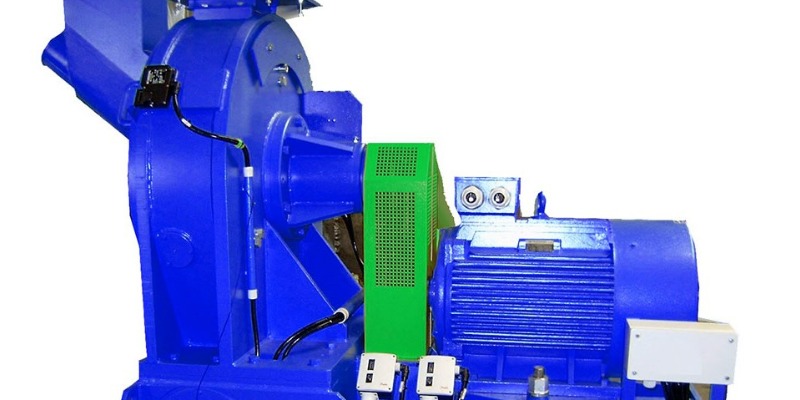 rMIX: Pulverizer for Plastic Materials to Recycle