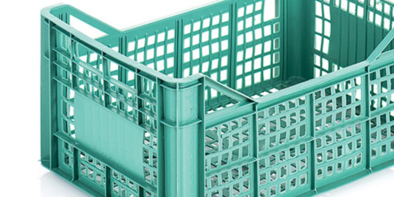 rMIX: Production of Polypropylene Crates for the Agricultural Sector