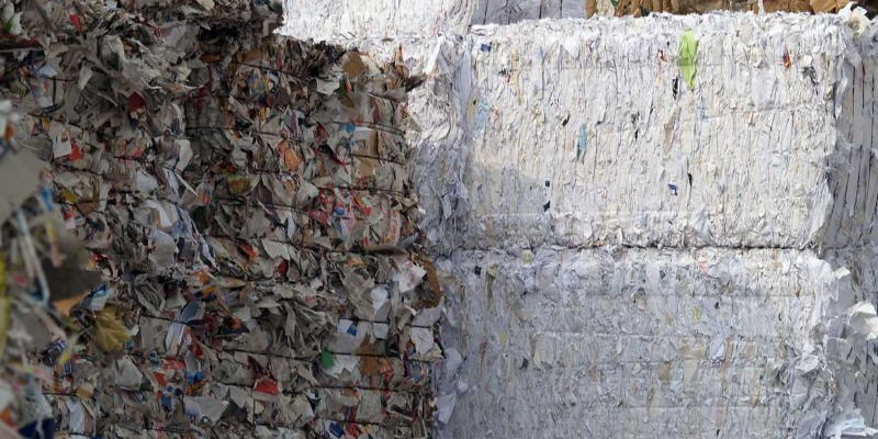 rMIX: Recogida, Envasado y Exportación de Papel Residuos