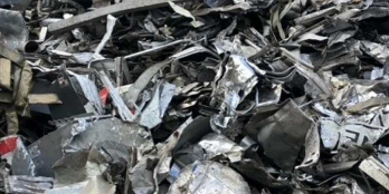 rMIX: Recogida, Selección y Venta de Chatarra de Aluminio y Acero