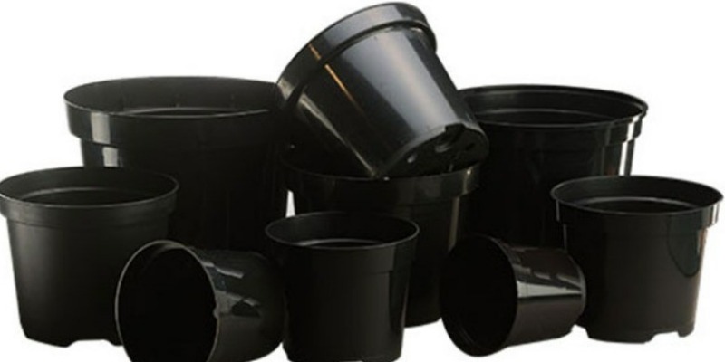 rMIX: Production de Pots en Plastique pour Pépinières