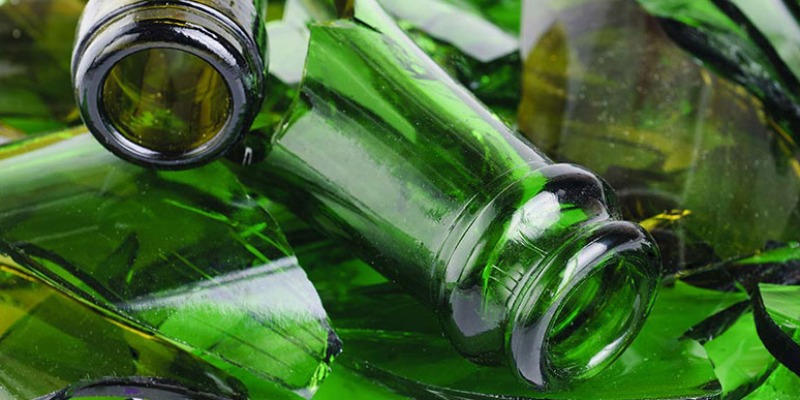 Collecte et traitement du verre recyclé