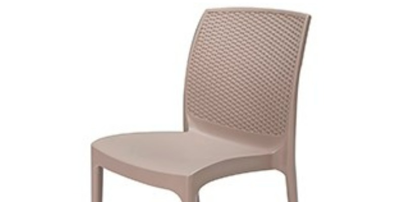 rMIX: Production of Recycled PP Chairs for Indoor and Outdoor Use
