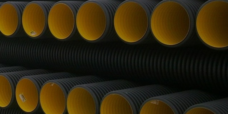 rMIX: Producción de Tubos Corrugados de HDPE de Doble Pared para Alcantarillado