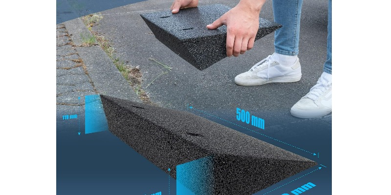 rMIX: Il Portale del Riciclo nell'Economia Circolare - Compra la rampa de acera de caucho reciclable de color negro, de 50 - 100 cm de ancho, 45 - 70 - 110 mm de alto. #publicidad