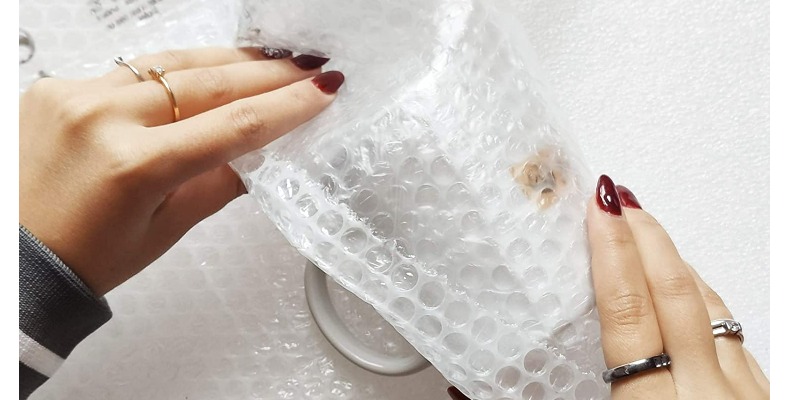 R&R: Foglio a Bolle in Plastica Riciclata per Imballo