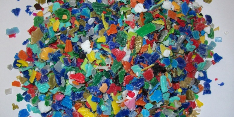 rMIX: Broyage et Pré-Broyage de Matières Plastiques pour Compte de Tiers