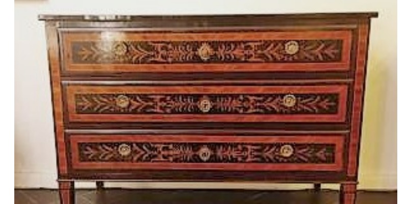 rMIX: We Sell Antique Louis XVI Wooden Chests of Drawers