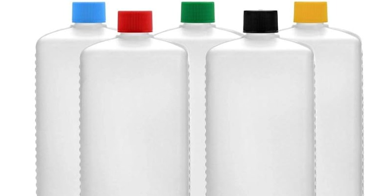 rMIX: Il Portale del Riciclo nell'Economia Circolare - Venta de botellas de plástico HDPE con tapones de rosca de colores.